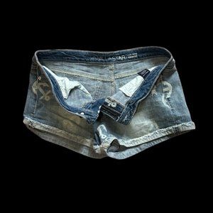 Junior's VANILLA STAR Mid Rise Anchor Shorts - SIZE 11